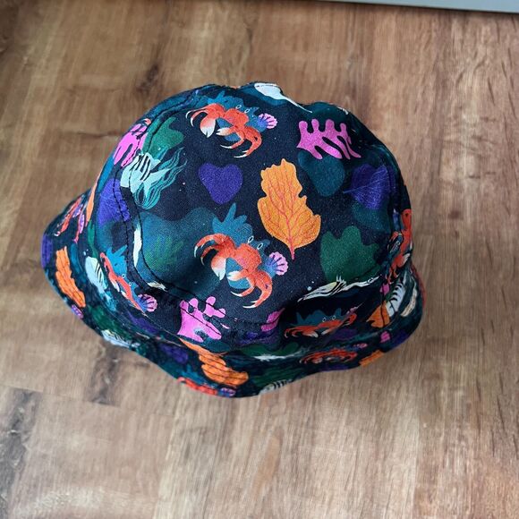 Disney Parks Ariel The Little Mermaid Reversible Bucket Hat Adult Ocean Animals - Picture 8 of 8